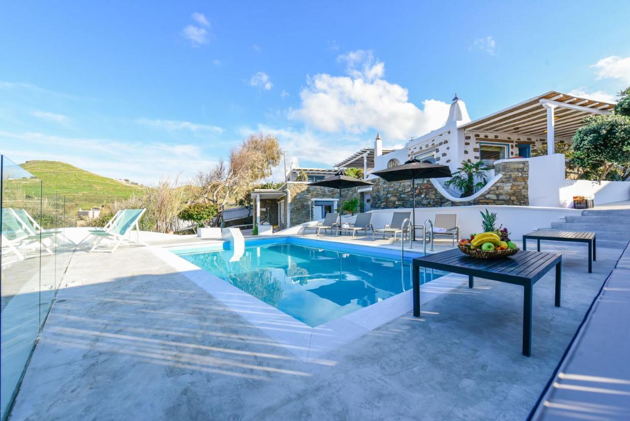 Ftelia Beach Paradise - Villa Irina'S Oasis Exterior photo