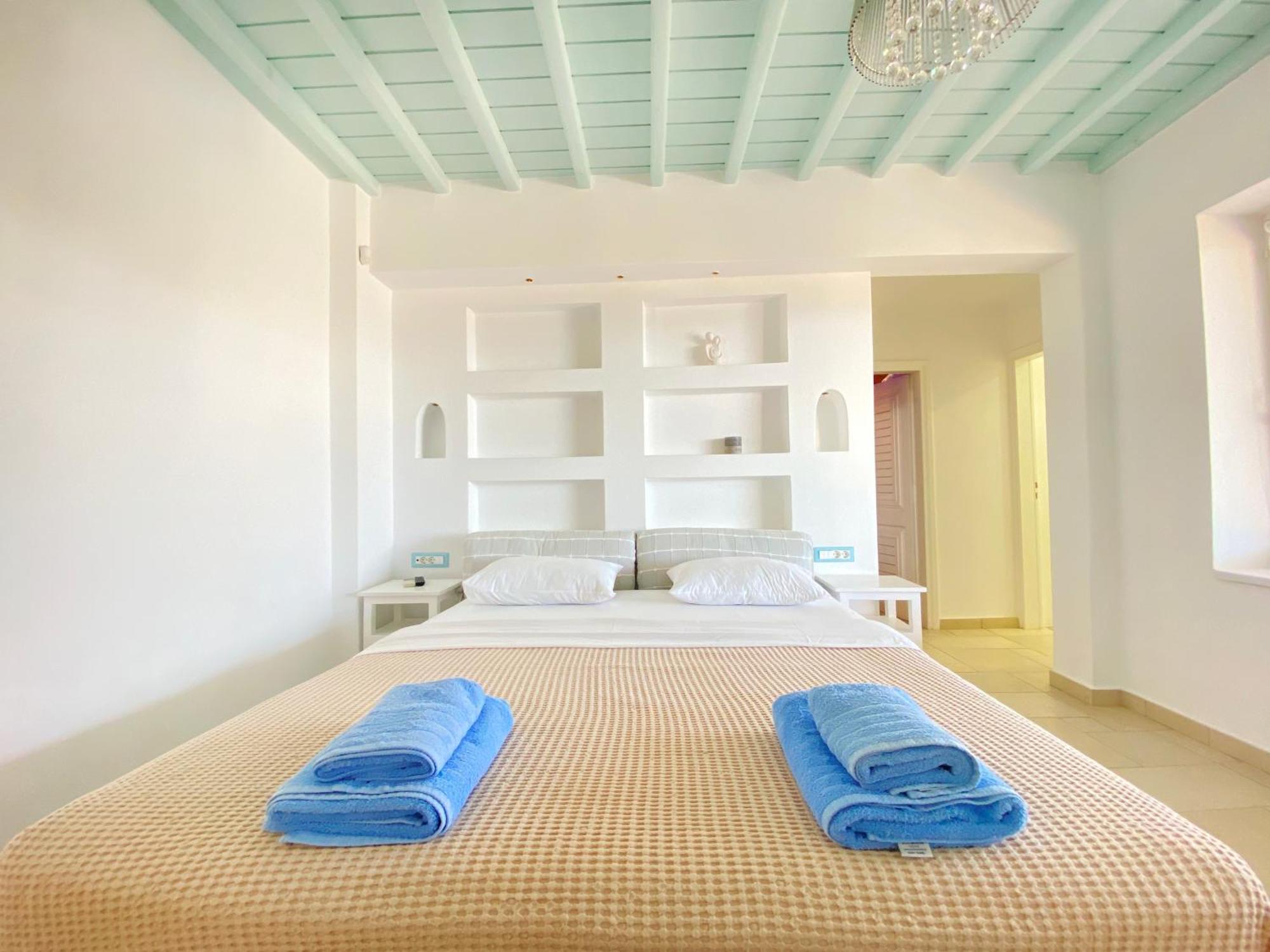 Ftelia Beach Paradise - Villa Irina'S Oasis Exterior photo